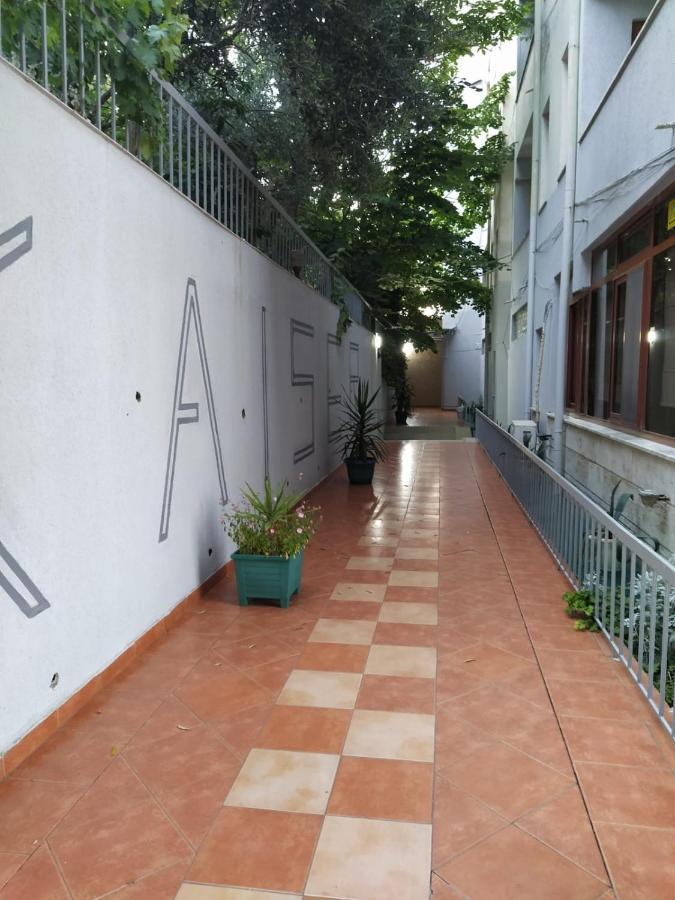 Jozi Kaiser Apartment 3 Dıraç Dış mekan fotoğraf