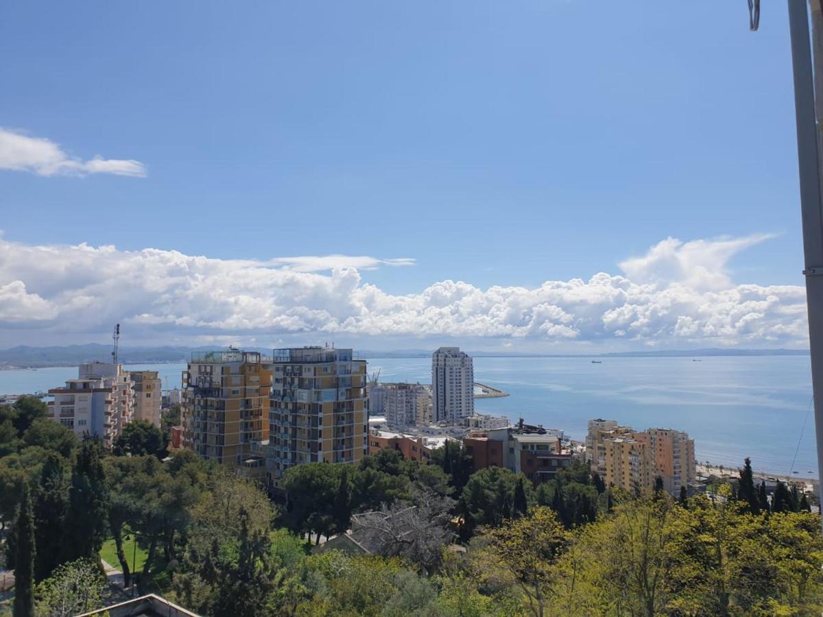 Jozi Kaiser Apartment 3 Dıraç Dış mekan fotoğraf